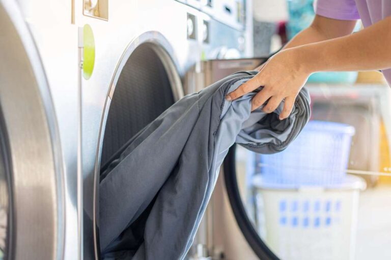 4 Passos Simples de Como Limpar a Máquina de Lavar Roupas em Menos de 30 Minutos